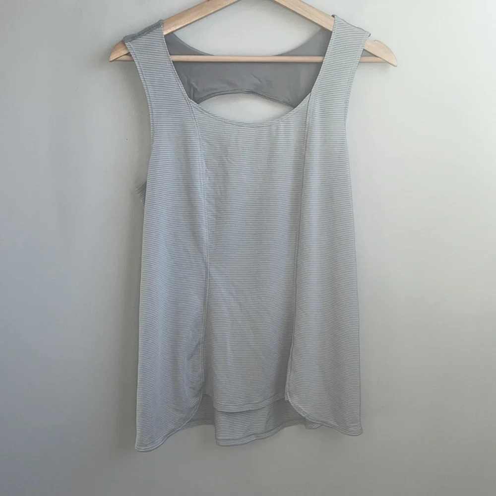 Lululemon Run Righteous Tank SZ 6